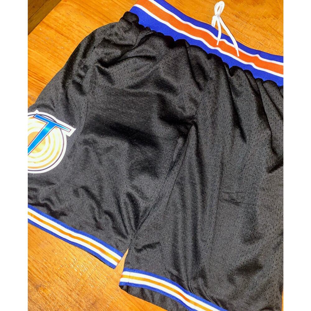 Vintage Tune Squad Space Jam Black Basketball Shorts Size Small